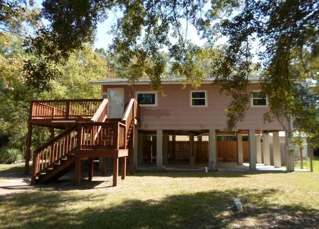 Property at 59788 Martin Luther King Jr Dr, Lacombe, LA 70445, 3 beds, 1.5 baths