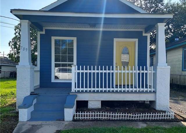 Property at 709 Avenue A Ave, Marrero, LA 70072, 2 beds, 2 baths