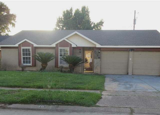 Property at 3029 Essex Dr, La Place, LA 70068, 3 beds, 2 baths