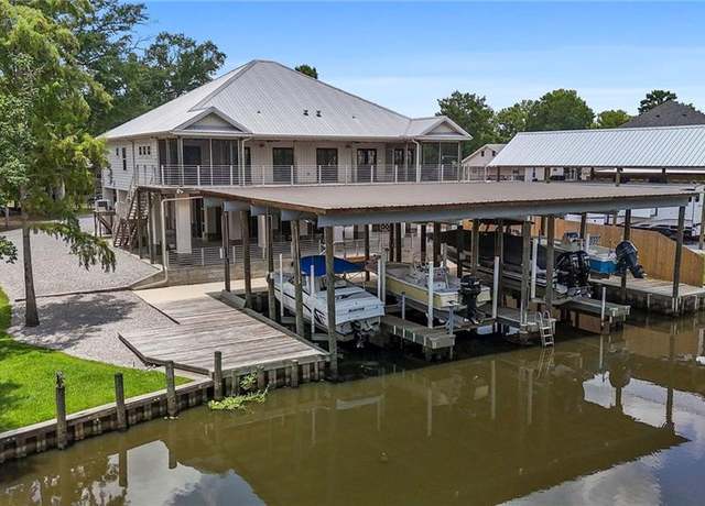 Property at 31445 Barbara Dr, Springfield, LA 70462, 6 beds, 5 baths