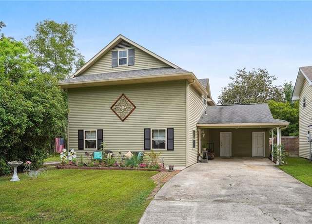 Property at 622 Pennsylvania Ave, Slidell, LA 70458, 3 beds, 2.5 baths