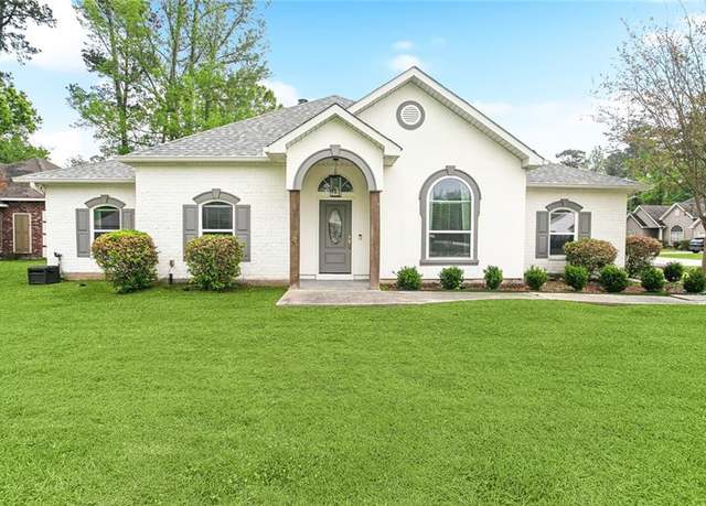 Property at 503 Buttonwillow Ct, Mandeville, LA 70448, 4 beds, 2 baths