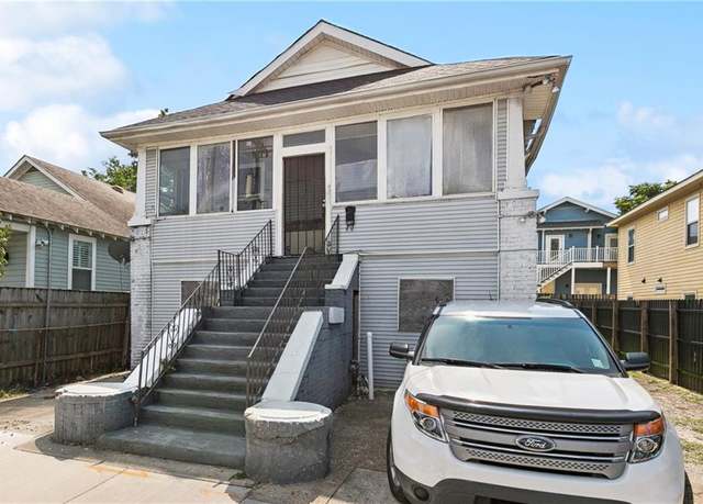 Property at 2418 Amelia St, New Orleans, LA 70115, 4 beds, 2 baths