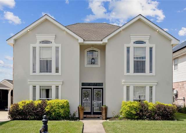 Property at 3724 Karen Dr, Chalmette, LA 70043, 4 beds, 2.5 baths