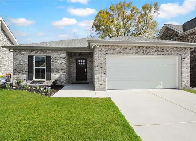 Property at 2809 Saint Marie Dr, Meraux, LA 70075, 3 beds, 2 baths