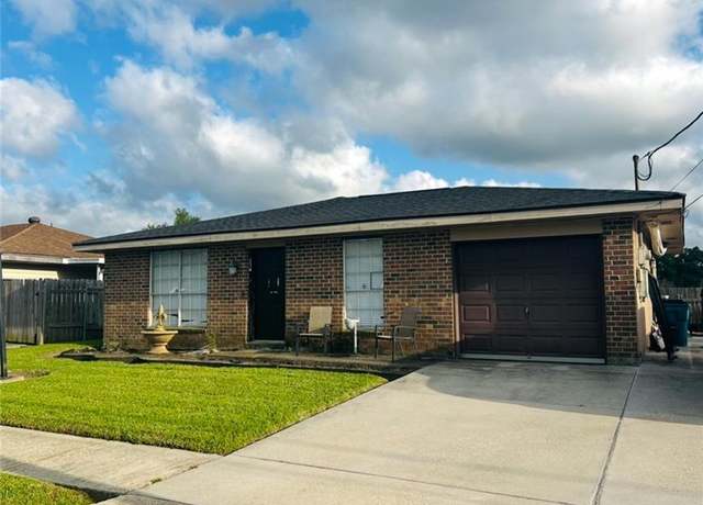 Property at 2800 Cardinal Dr, Marrero, LA 70072, 3 beds, 4 baths