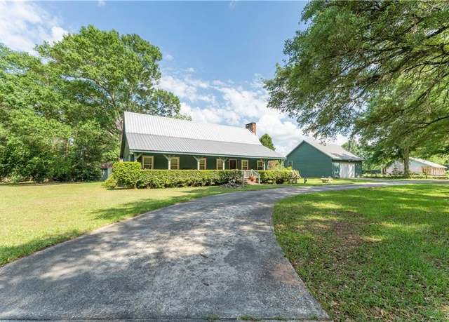 Property at 81450 Robert Rd, Covington, LA 70435, 4 beds, 2 baths