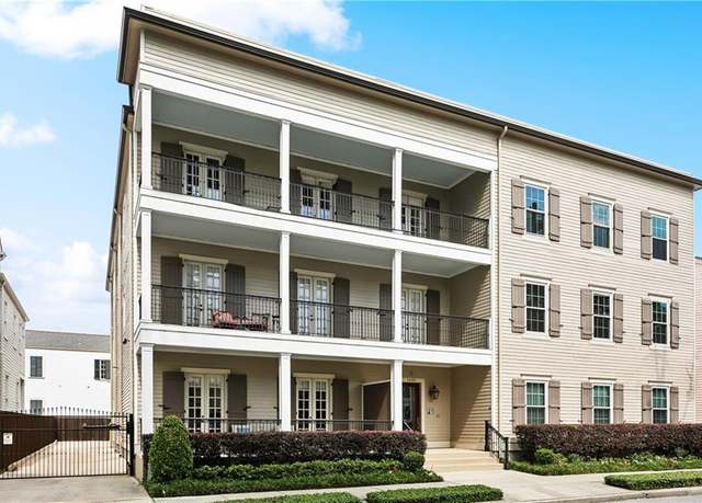 Property at 1633 First St #101, New Orleans, LA 70130, 1 bed, 1.5 baths