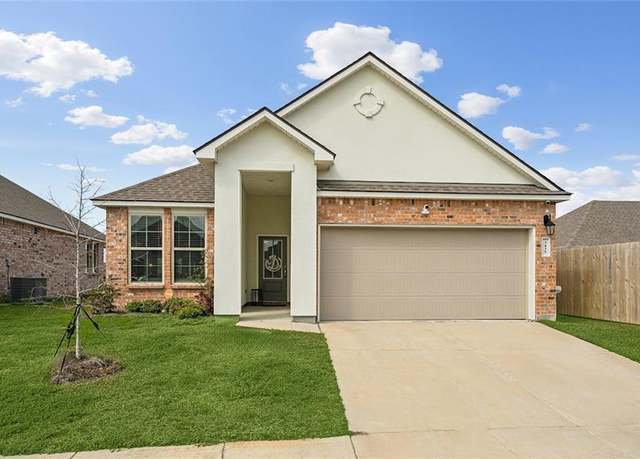 Property at 3435 Tide Wind Dr, Slidell, LA 70461, 4 beds, 2 baths
