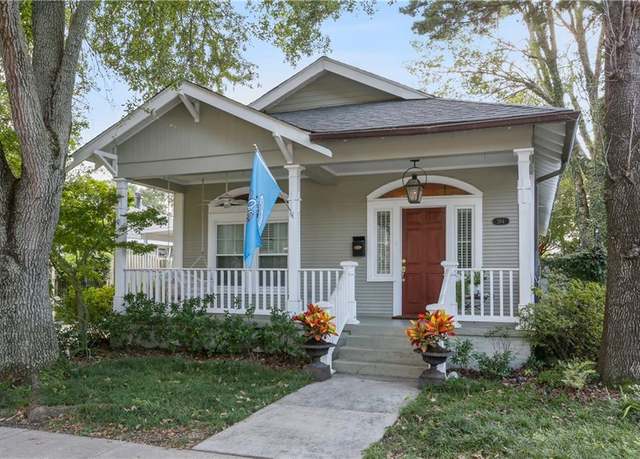 Property at 264 Hollywood Dr, Metairie, LA 70005, 3 beds, 2 baths