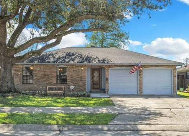 Property at 2260 Northbrook Dr, Terrytown, LA 70056, 3 beds, 2 baths