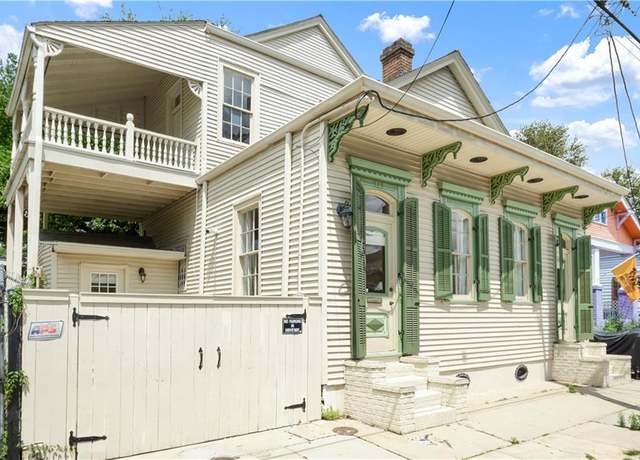 Property at 912 Spain St, New Orleans, LA 70117, 2 beds, 2.5 baths