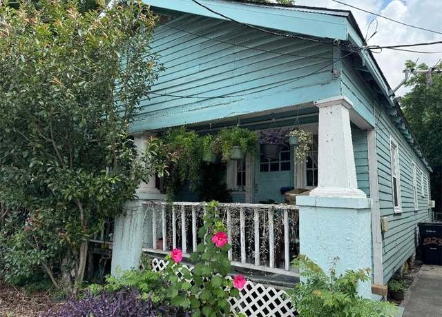 Property at 5621 Tchoupitoulas St, New Orleans, LA 70115, 3 beds, 2 baths