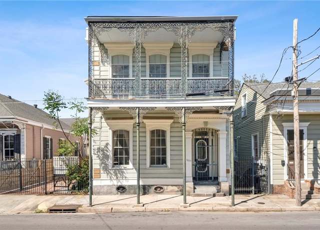 Property at 3037 Royal St, New Orleans, LA 70117, 7 beds, 7.5 baths