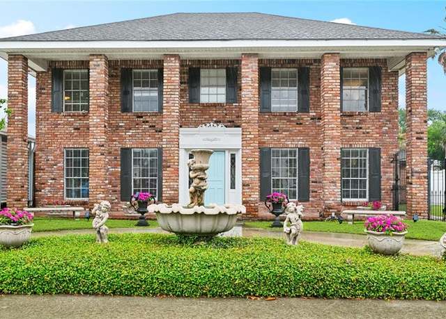 Property at 4505 Gary Mikel Ave, Metairie, LA 70002, 4 beds, 4.5 baths