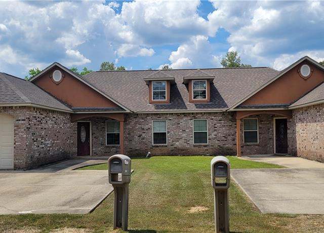 Property at 54023 Whitpalm Dr, Independence, LA 70443, 4 beds, 4 baths