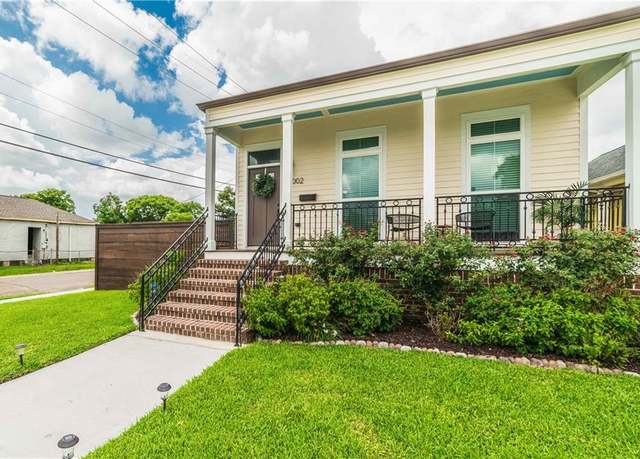 Property at 9002 Colapissa St, New Orleans, LA 70118, 3 beds, 2.5 baths