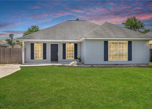 Property at 70382 10th St, Covington, LA 70433, 3 beds, 2 baths