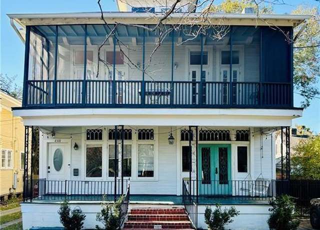 Property at 8320 Sycamore Pl, New Orleans, LA 70118, 6 beds, 3.5 baths