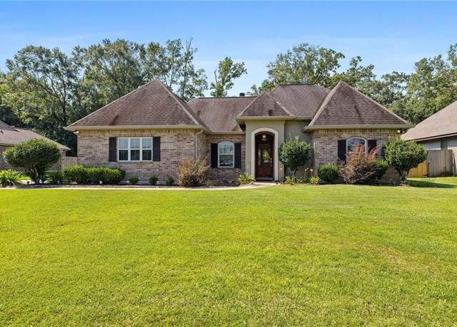 Property at 21278 Lake Maurepas Ct, Ponchatoula, LA 70454, 3 beds, 2 baths