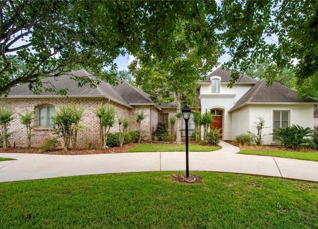 Property at 1446 Rue Bayonne, Mandeville, LA 70471, 4 beds, 4.5 baths
