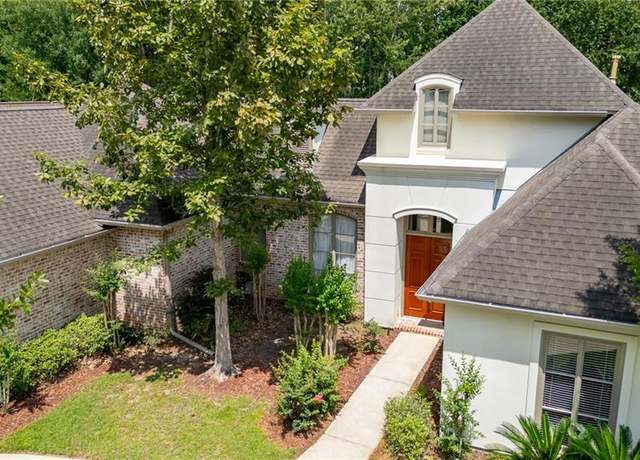 Property at 1446 Rue Bayonne, Mandeville, LA 70471, 4 beds, 4.5 baths