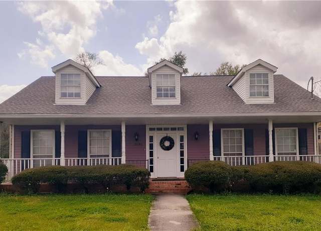 Property at 3081 Elmwood Park Dr, New Orleans, LA 70114, 4 beds, 2 baths