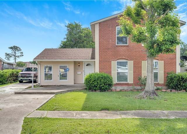 Property at 809 Oakwood Dr, Terrytown, LA 70056, 4 beds, 2.5 baths