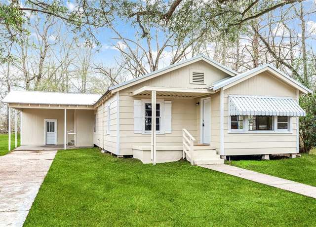 Property at 613 S Bay St, Amite, LA 70422, 3 beds, 2 baths