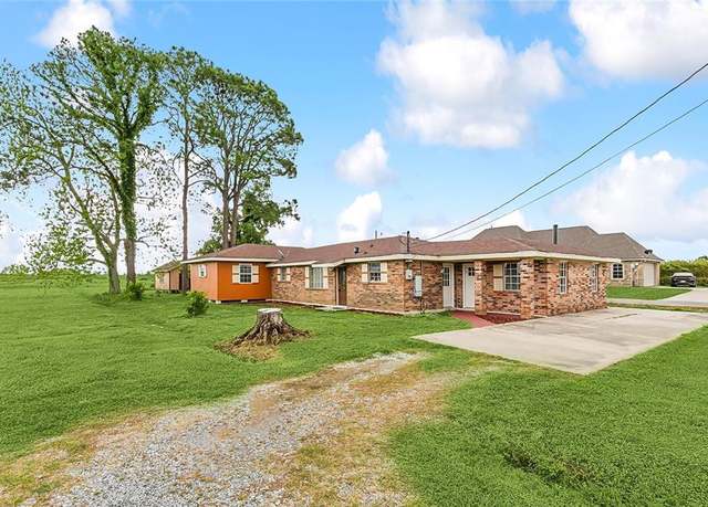 Property at 14159 Highway 23 Hwy, Belle Chasse, LA 70037, 4 beds, 2 baths