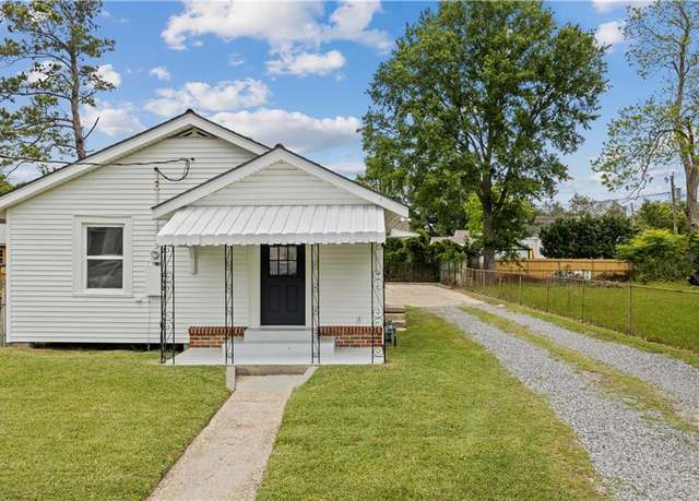 Property at 2109 James St, Jefferson, LA 70121, 3 beds, 3 baths