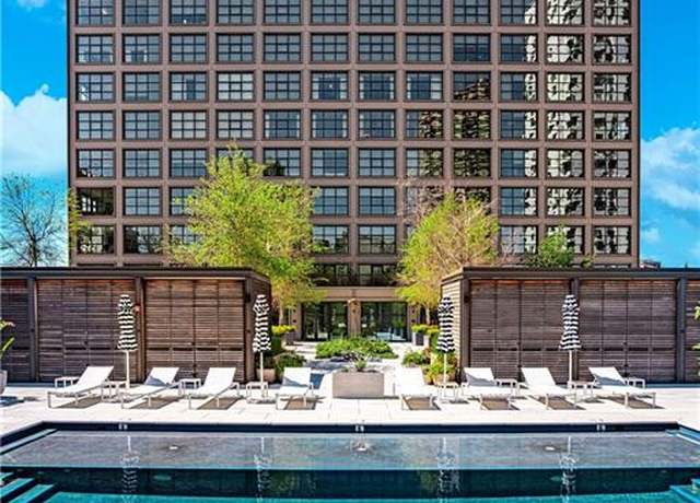 Property at 1001 Julia St Unit 6D, New Orleans, LA 70113, 2 beds, 2.5 baths