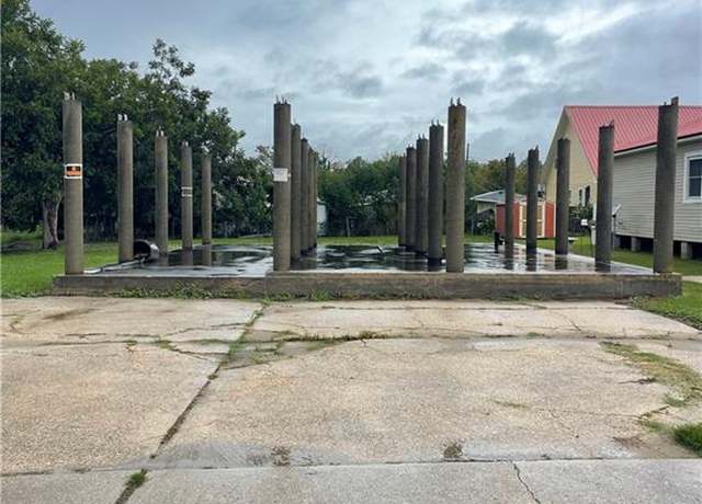 Property at 1524 Central Ave, Westwego, LA 70094