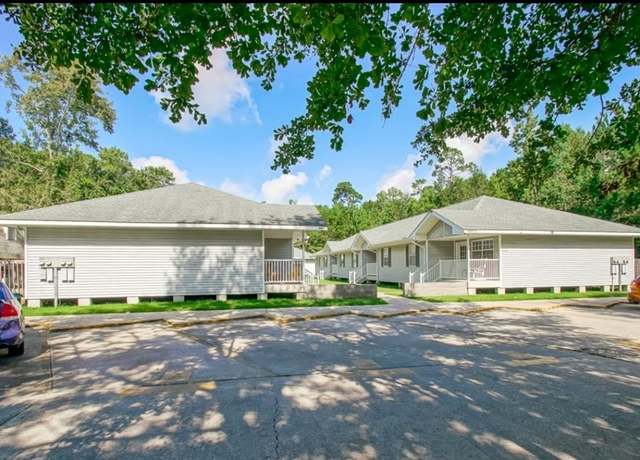 Property at 2001 Tenth St, Slidell, LA 70458, 21 beds, 14 baths