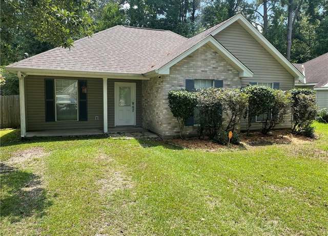 Property at 70448 D St, Covington, LA 70433, 3 beds, 2 baths