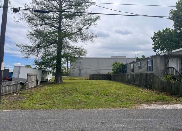 Property at 457 Brooklyn Ave, Jefferson, LA 70121