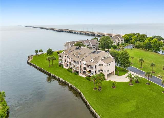 Property at 303 Mariners Island Blvd #303, Mandeville, LA 70448, 3 beds, 3 baths