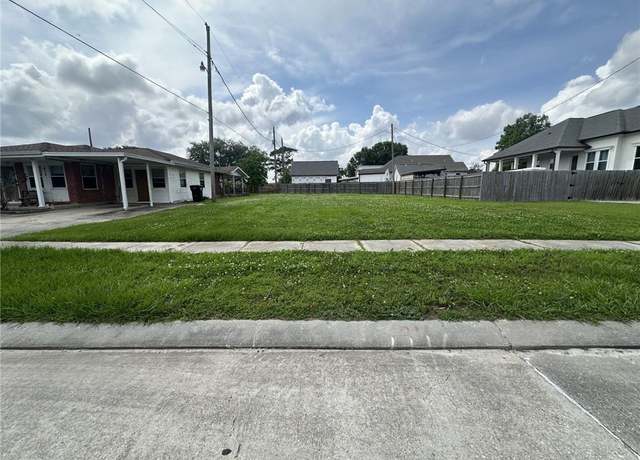 Property at 416 Norton Ave, Arabi, LA 70032