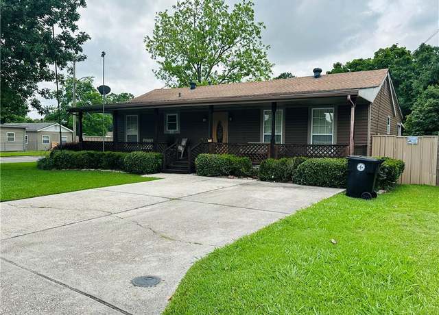 Property at 319 Huntlee Dr, New Orleans, LA 70131, 4 beds, 2 baths