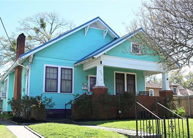 Property at 4427 Demontluzin St, New Orleans, LA 70122, 3 beds, 2 baths