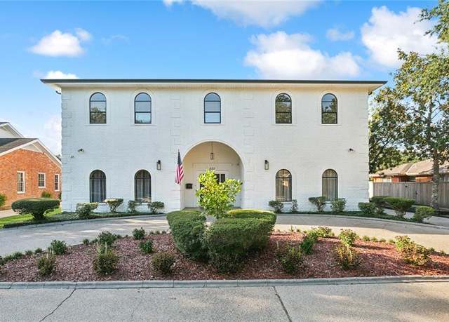 Property at 800 Crystal St, New Orleans, LA 70124, 7 beds, 4 baths
