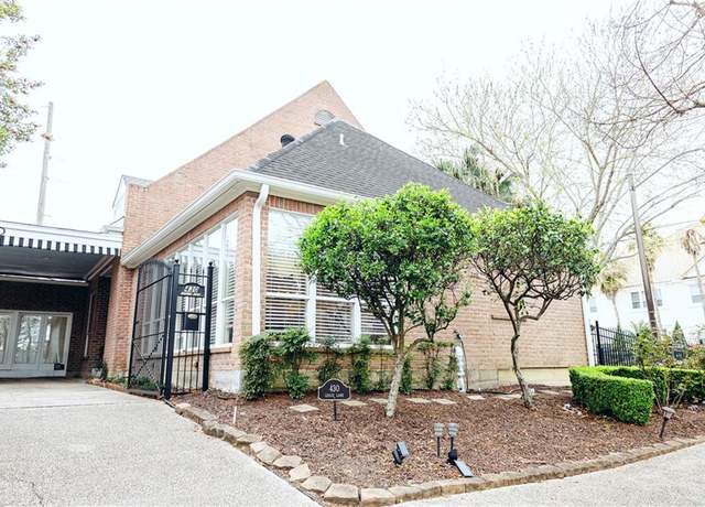 Property at 430 Leslie Ln, New Orleans, LA 70124, 4 beds, 2.5 baths