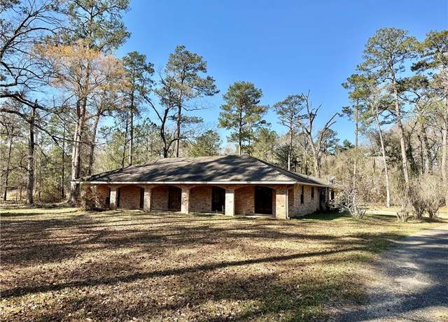 Property at 41325 Crown Ext. Dr, Ponchatoula, LA 70454, 4 beds, 2.5 baths