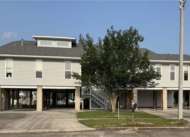 Property at 4231 San Trovaso St, New Orleans, LA 70129, 3 beds, 2 baths