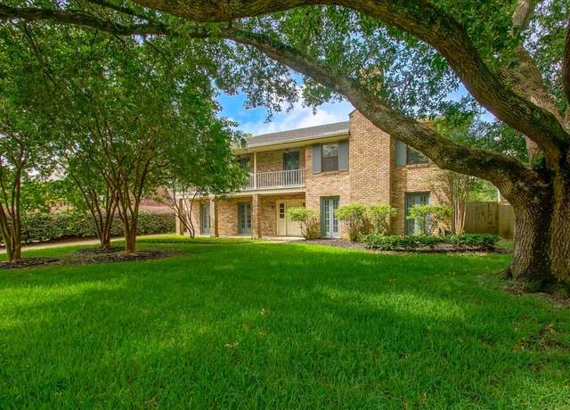 Property at 8808 Chretien Point Pl, River Ridge, LA 70123, 4 beds, 2.5 baths