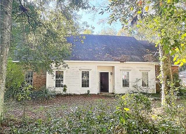 Property at 71237 Schooner Pl, Abita Springs, LA 70420, 4 beds, 2 baths