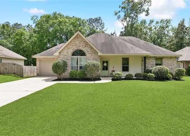 Property at 27428 Deborah Dr, Ponchatoula, LA 70454, 3 beds, 2 baths