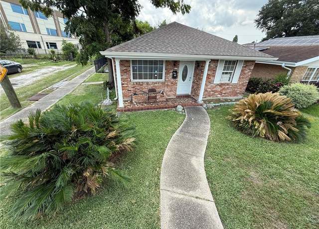 Property at 3500 Clermont Dr, New Orleans, LA 70122, 2 beds, 1 bath