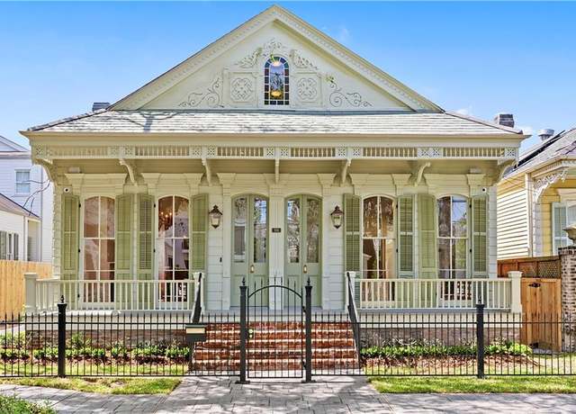 Property at 936 Jefferson Ave, New Orleans, LA 70115, 4 beds, 3.5 baths