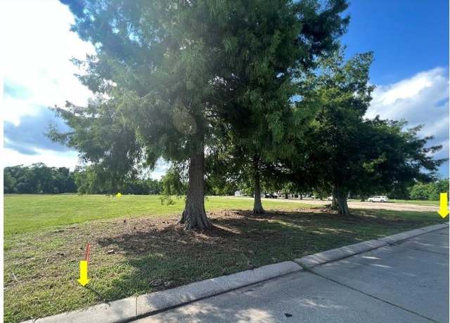 Property at 4000B E Genie St, Meraux, LA 70043